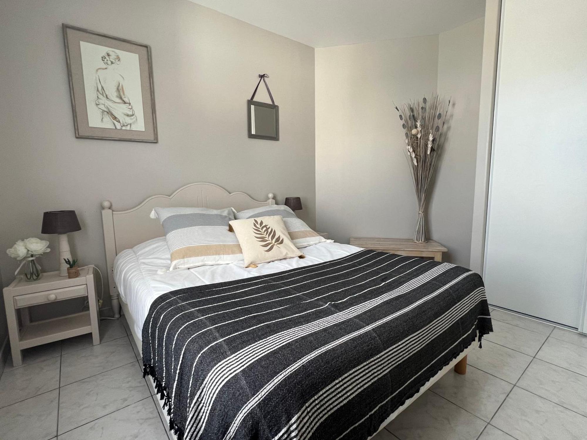 Maison "Pivoine" Proche De La Plage Le Bois-Plage-en-Re Bagian luar foto