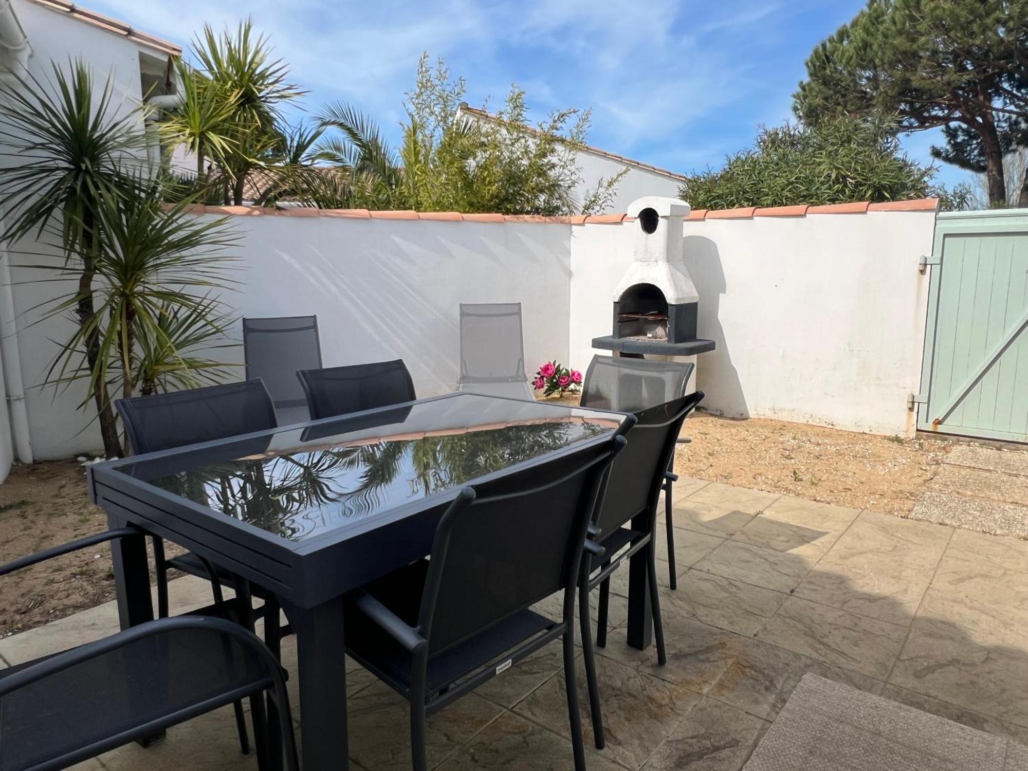 Maison "Pivoine" Proche De La Plage Le Bois-Plage-en-Re Bagian luar foto